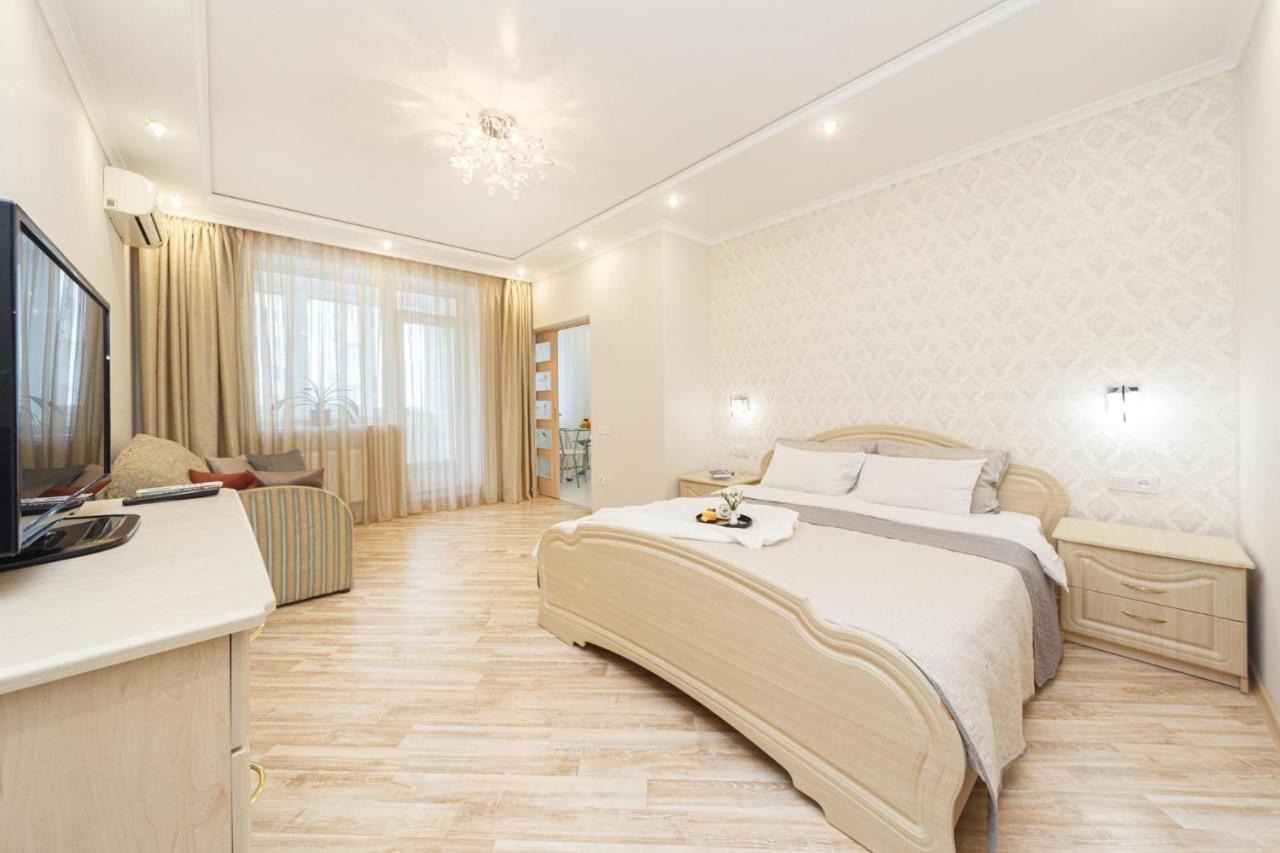 Красивая Квартира Рядом С Аркадией И Парком Одесса Экстерьер фото